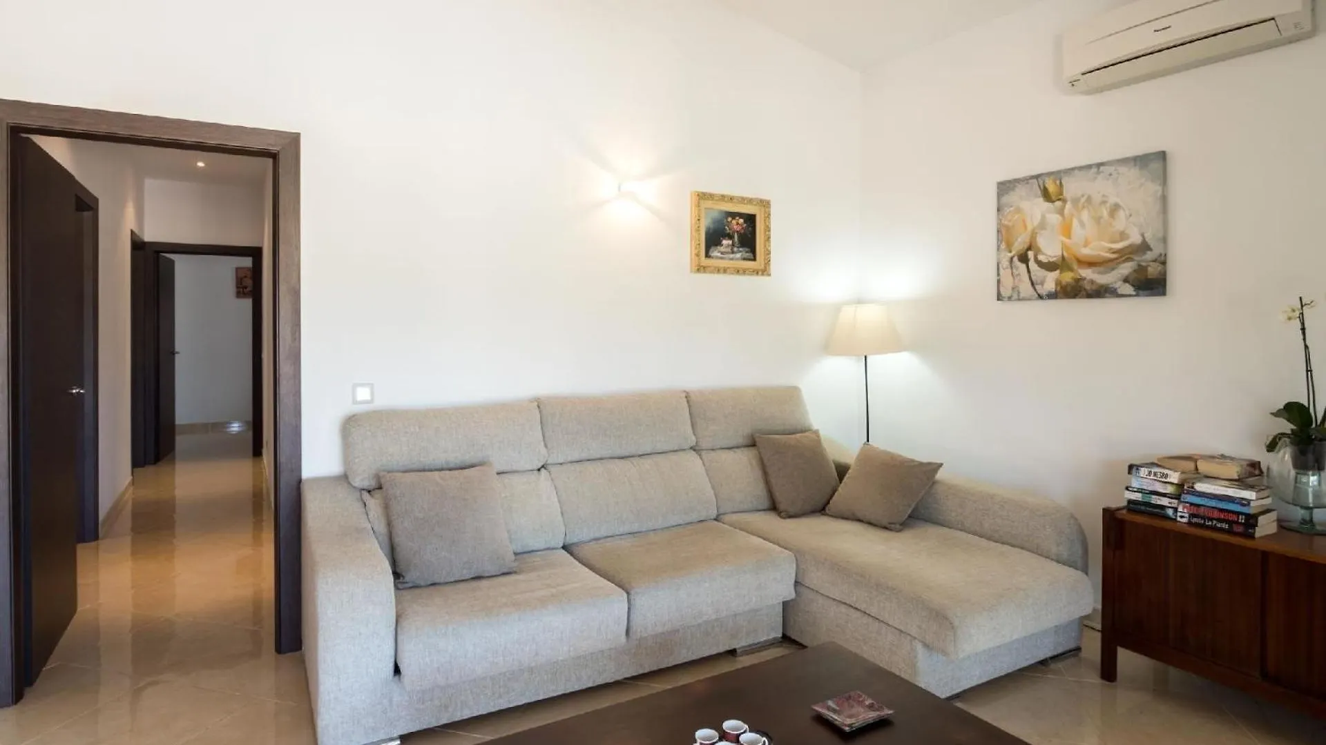 Holiday home Modernes Ferienhaus: Terrasse mit Pool und Garten Sa Pobla Spain
